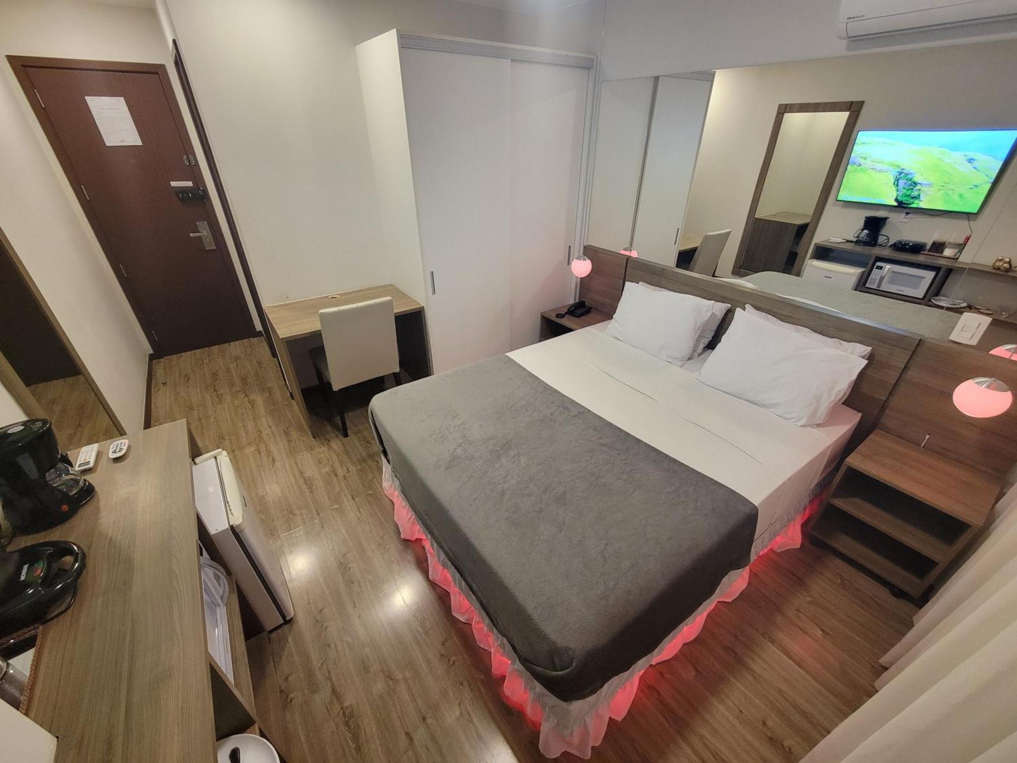 Apartemen Vegas, Tv 55